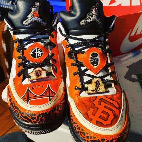 Custom shoes - Picture 3 of 4